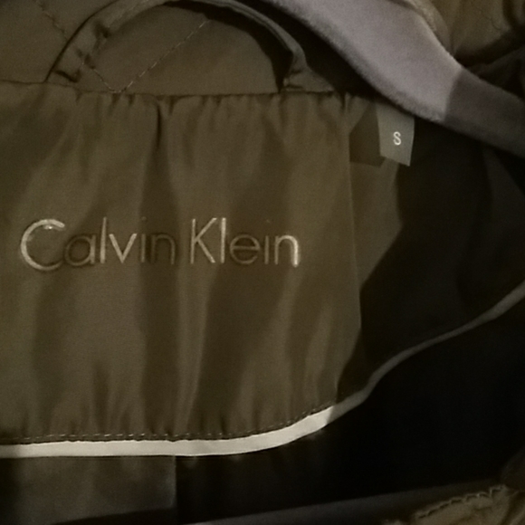 Calvin Klein Quilted Coat Size Small - Picture 3 of 6